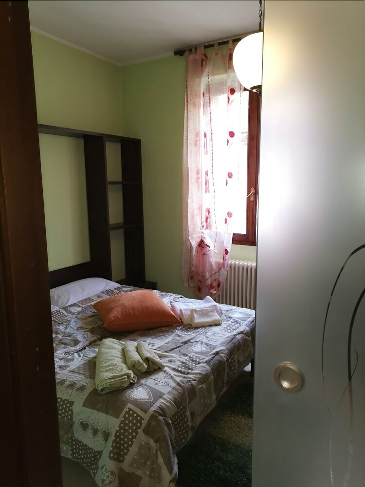 Bed & Breakfast Beb I Portici