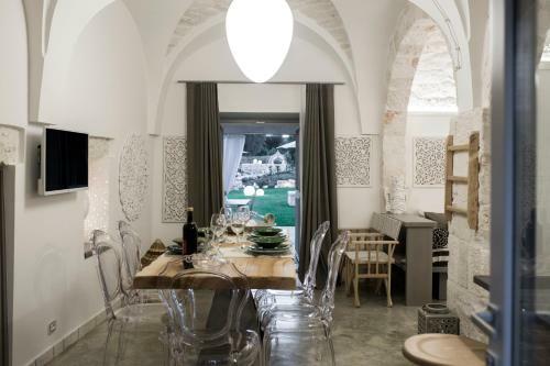 Capece Villa Sleeps 8 Pool Air Con Wifi