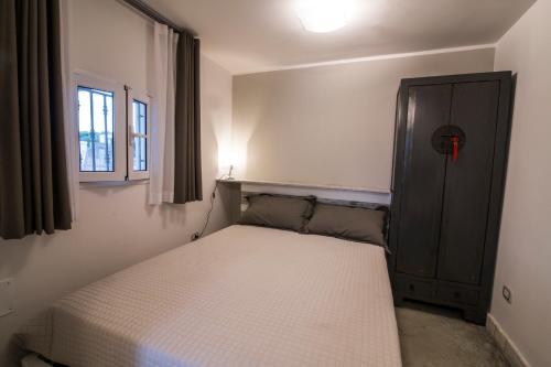 Capece Villa Sleeps 8 Pool Air Con Wifi