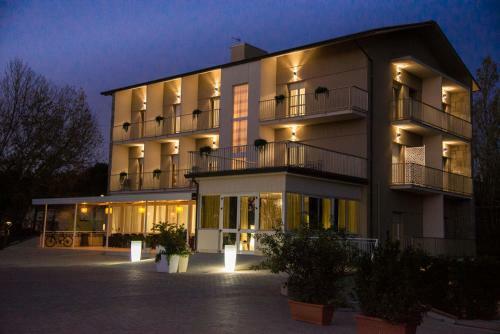 Hotel Infinity