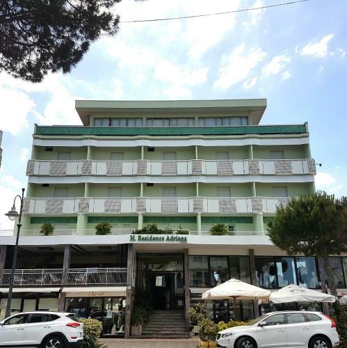 Apartamento Hotel Residence Adriana