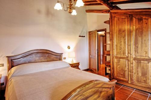Cetona Villa Sleeps 7 Pool Air Con
