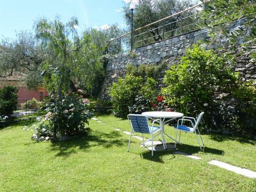 Garden Lodge