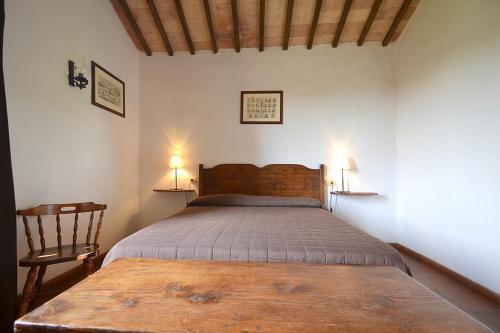 Chiusi Villa Sleeps 5 Pool Wifi