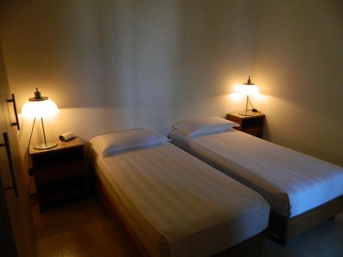Mira Apartments