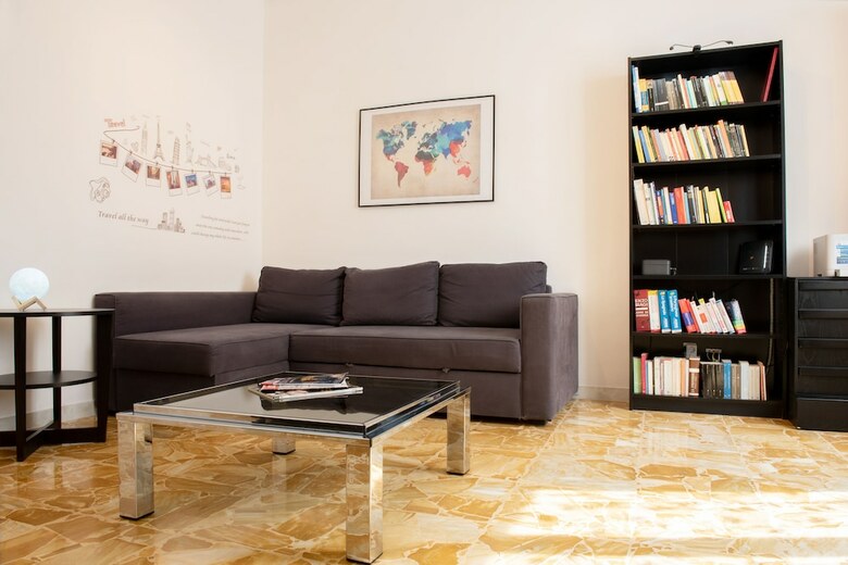 Michelangelo Apartment