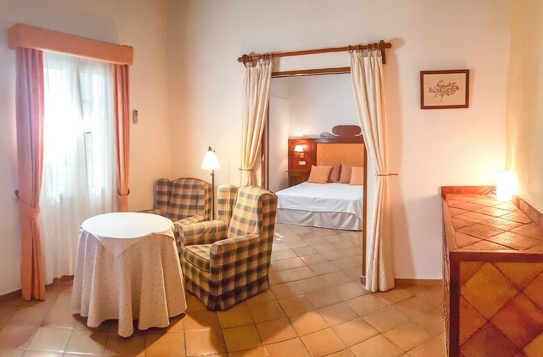Hotel Son Tretze