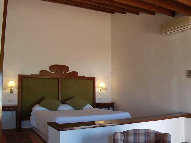 Hotel Son Tretze