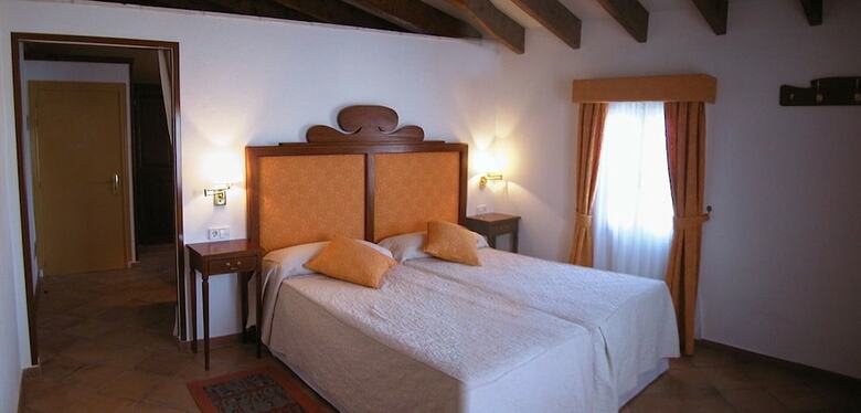 Hotel Son Tretze