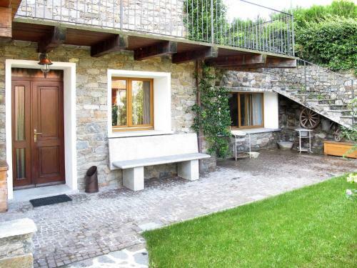 Apartamento Locazione Turistica Casa Uni-c� (cco492)