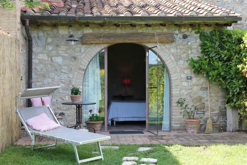 Hostal Private Room In Small Medieval Borgo