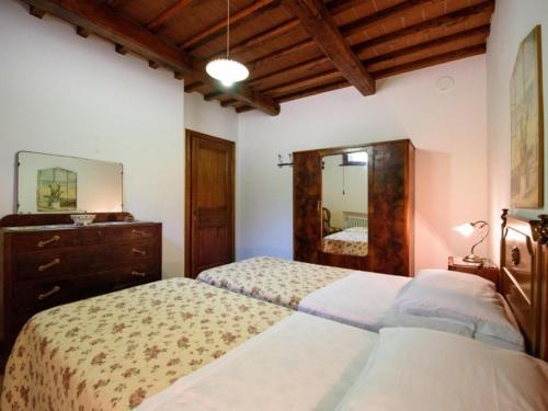 Gosparini Villa Sleeps 10 Pool Wifi