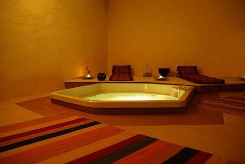 Piano Di Conca Villa Sleeps 10 Pool Air Con T763289