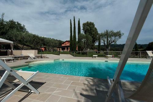 Piano Di Conca Villa Sleeps 10 Pool Air Con T763289