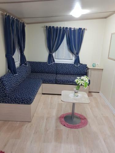 Bed & Breakfast Camping Costa Merlata