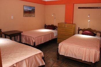 Hotel Galaxia