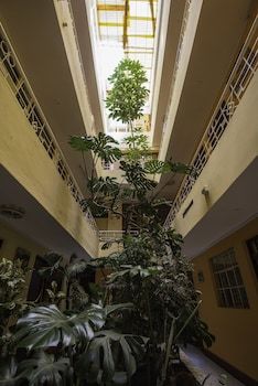 Hotel Galaxia