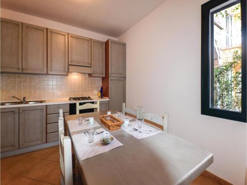 Two-bedroom Apartment In Valledoria Ss