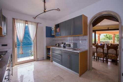 Barclaino Villa Sleeps 16 Pool Air Con