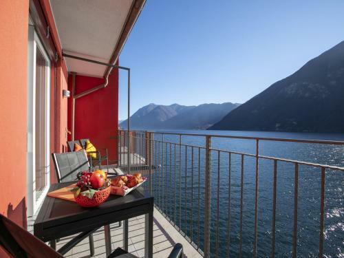 Apartamento Blue View Lugano Lake ? Waterfront Cocoon
