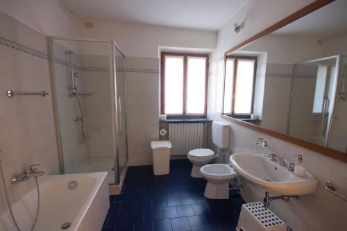 Apartamento Agriturismo Castello Di Vezio