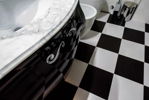 Marie Claire Apartments & Spa