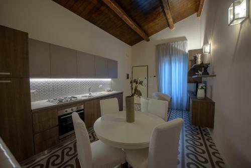 Marie Claire Apartments & Spa