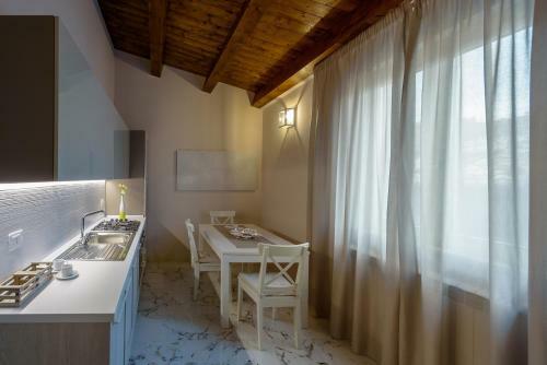 Marie Claire Apartments & Spa