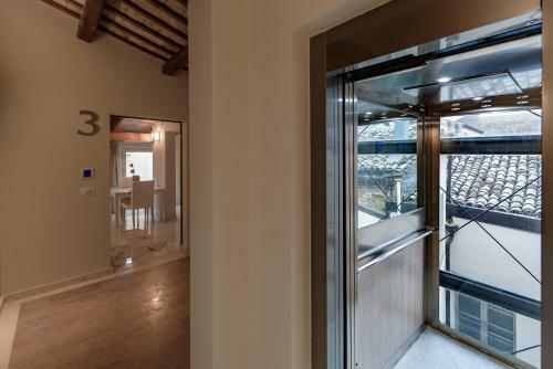 Marie Claire Apartments & Spa