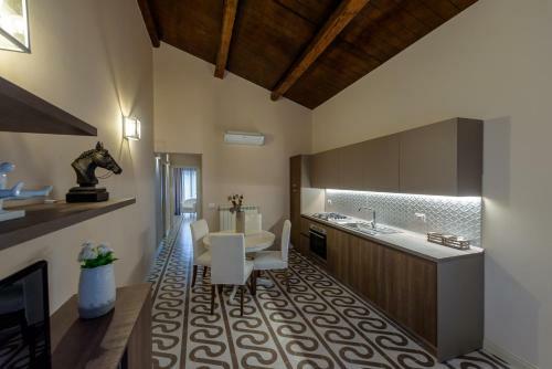 Marie Claire Apartments & Spa