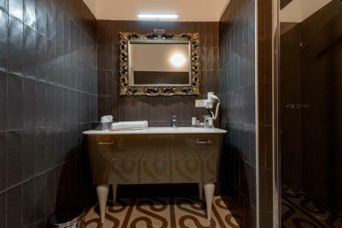 Marie Claire Apartments & Spa