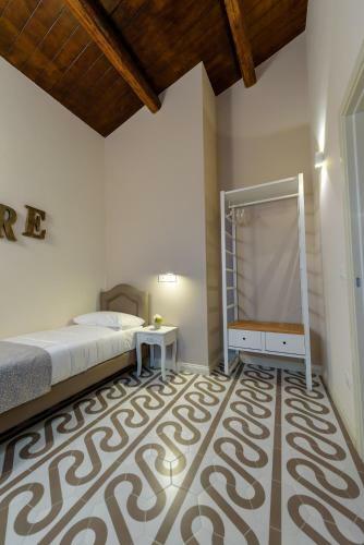 Marie Claire Apartments & Spa