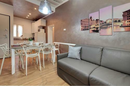 Charming Castello Apartments