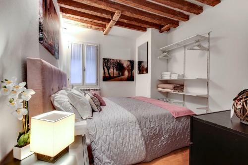 Charming Castello Apartments