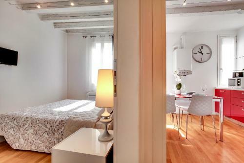 Charming Castello Apartments