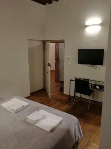 Hostal Corte Modigliani