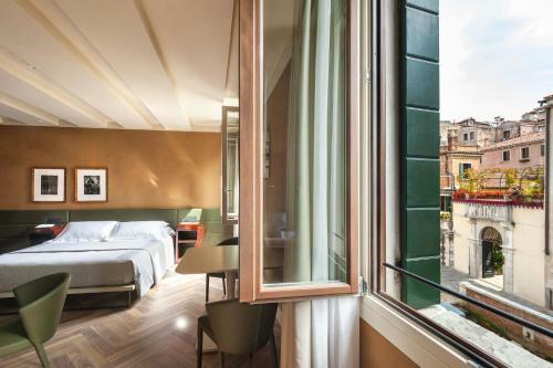 Hotel Liassidi Wellness Suites