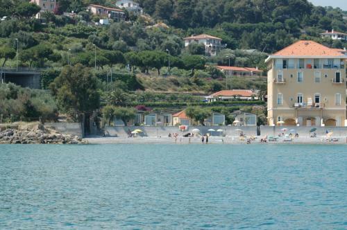 Apartamento Holiday's Beach