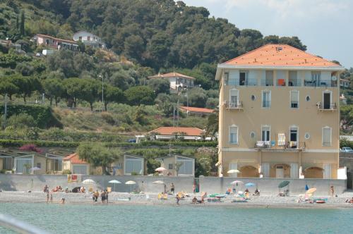 Apartamento Holiday's Beach