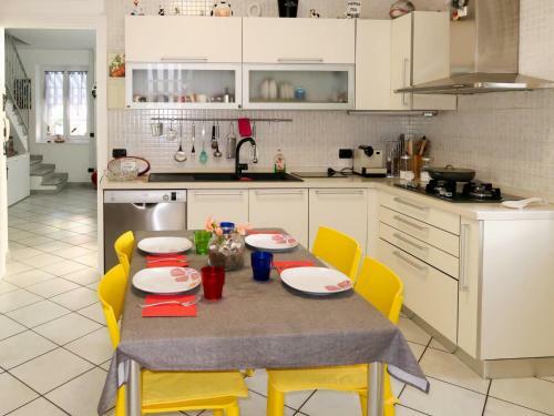 Casa Fabiola 150s