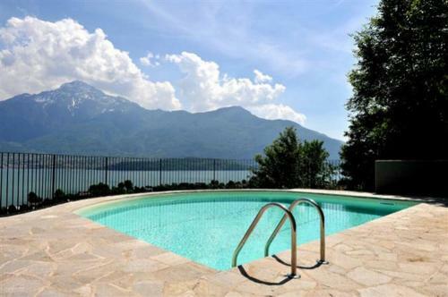 Piazzo Apartment Sleeps 6 Pool