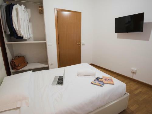 Hostal Rentroom Verona - Italianflat