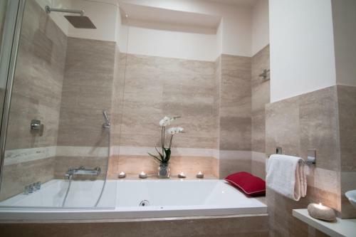 Hostal Relais Love
