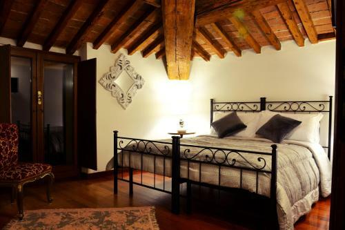 Hostal Guest House Residenza San Fermo