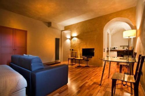 Il Garbo Apartments