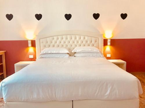 Hostal Dolce Verona Suites