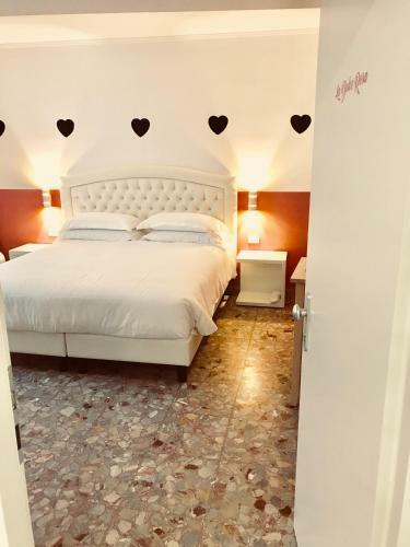 Hostal Dolce Verona Suites