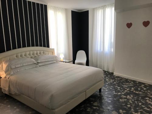 Hostal Dolce Verona Suites