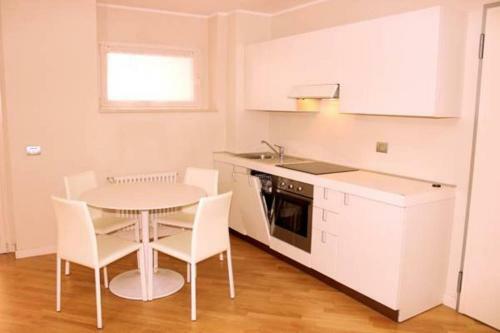 Hostal Mia Suites