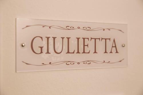 Hostal Le Mura Di Romeo